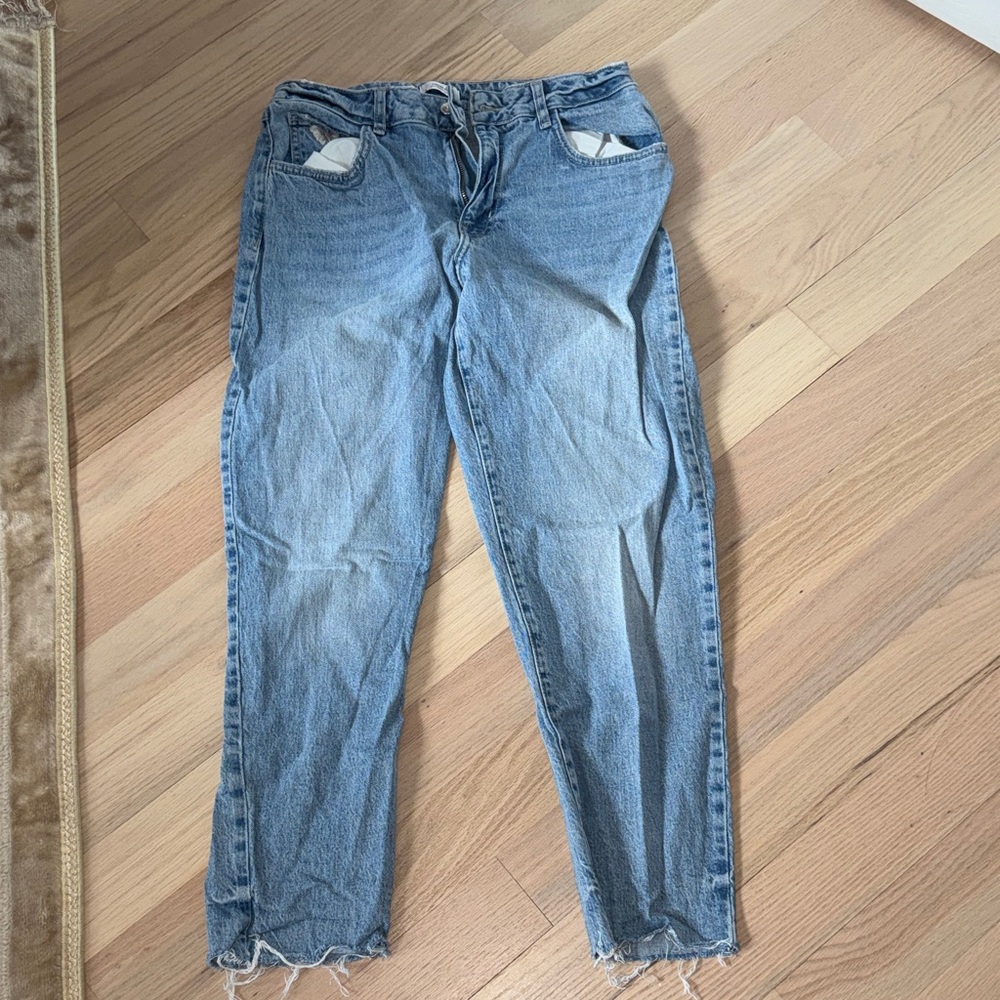 Forever 21 Light Blue Boyfriend Jeans with Raw Hem